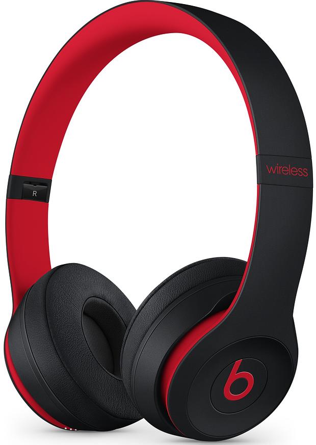 black and red beats solo
