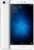 Смартфон Xiaomi Mi5 білий