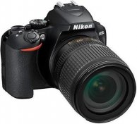 Цифрова фотокамера дзеркальна Nikon D3500 kit AF-S 18-105mm VR (VBA550K003)