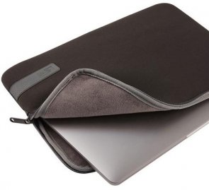 Чехол для ноутбука MacBook Pro Case Logic Reflect REFMB-113 Black (3203955)