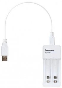 Зарядний пристрій Panasonic Compact Charger USB + (2xAA 1900mAh)