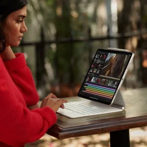 Фото: Планшет Apple iPad Pro 12.9 2021 256GB M1 Wi-Fi Space Gray (MHNH3) № 6 | KTC