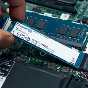 SSD-накопичувач Kingston NV2 2280 PCIe 4.0 x4 NVMe 4TB (SNV2S/4000G)