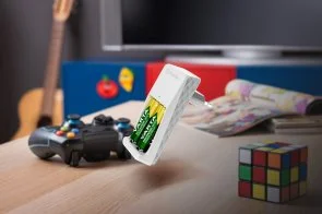 Фото: Зарядний пристрій Varta Mini Charger White (57656101401) № 5 | KTC