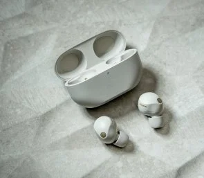 Фото: Навушники Sony WF-1000XM5 Silver (WF1000XM5S.CE7) № 7 | KTC