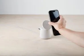 Фото: Бездротова зарядна станція Belkin 2in1 MagSafe Charge Station White (WIZ020VFH37) № 12 | KTC