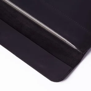 Фото: Чохол INCARNE Klouz 13 - MacBook Air13 2018-2024 / Pro13 2016-2024 Black № 2 | KTC