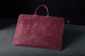 Фото: Чохол INCARNE Maryland 14 - MacBook Pro13 2012-2015 / Pro14 2021-2024 Burgundy № 6 | KTC