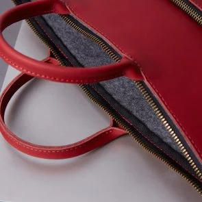 Фото: Чохол INCARNE Maryland 16 - MacBook Pro15 2012-2015 / Pro16 2019-2024 Red № 3 | KTC
