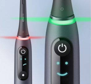Електрична зубна щітка Braun Oral-B iO Series 8 iOM8.1B2.2BD Black Onyx