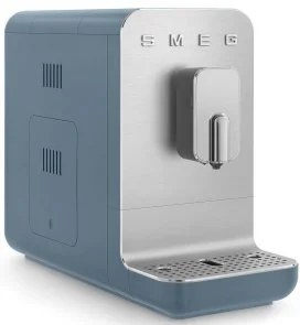 Фото: Кавомашина Smeg Coffee Machine With A Milk System Storm Blue (BCC13SBMEU) № 4 | KTC