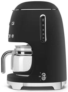 Фото: Крапельна кавоварка Smeg Retro Style Matte Black (DCF02BLMEU) № 3 | KTC