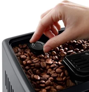 Фото: Кавомашина DeLonghi ECAM 310.80 SB Magnifica Evo Next № 3 | KTC