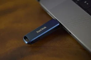 Фото: Флешка USB SanDisk Phone Drive for iPhone 128GB Blue (SDIXD0N-128G-GN6NE) № 4 | KTC