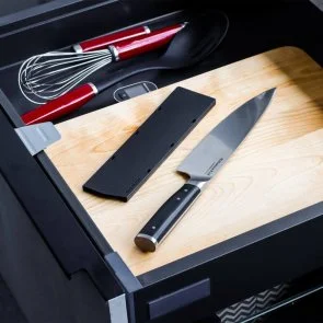 Фото: Ніж кухонний кухарський KitchenAid Coreline 20cm Black (KOG8IFSSOHOBA) № 7 | KTC