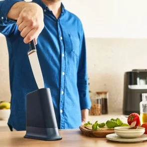 Фото: Ніж кухонний кухарський Tefal EverSharp 16.5cm Black (K297S244) № 22 | KTC