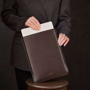 Чохол INCARNE ClineUp 13 - MacBook Air13 2018-2026 Chocolate