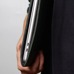 Чохол INCARNE Free Port Plus - MacBook Neo 13 2026 Green