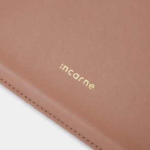 Чохол INCARNE ClineUp - MacBook Pro 16 Mocca