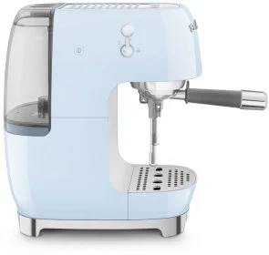 Фото: Ріжкова кавоварка Smeg Style Aesthetic Pastel Blue Glossy Finishing (ECF03PBEU) № 5 | KTC