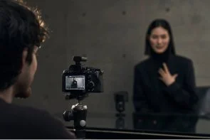Фото: Компактна фотокамера Sony Alpha 7RM6 Body Black (ILCE7RM6B.FS1) № 16 | KTC