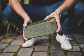 Фото: Портативна колонка Fresh 'N Rebel Rockbox Brick XL Fabriq Edition Army (1RB5500AR) № 5 | KTC