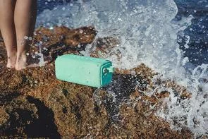 Фото: Портативна колонка Fresh 'N Rebel Rockbox Bold L Waterproof Bluetooth Peppermint (1RB7000PT) № 5 | KTC