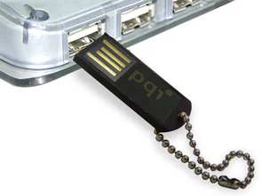Фото: Флешка USB PQI i820 8Gb (6820-008GR1012) чорна № 3 | KTC