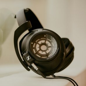 Навушники Sennheiser HD 820 Black (507435)