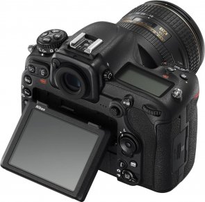 Цифрова фотокамера Nikon D500 with AF-S DX 16-80VR (VBA480K001)