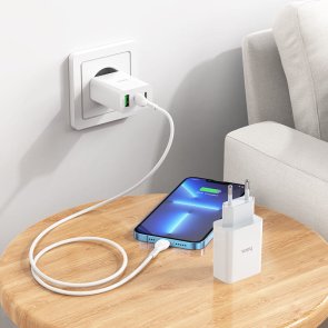 Зарядний пристрій Hoco C99A 20W White with Type-C cable (37052)