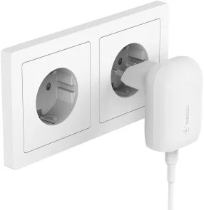 Фото: Зарядний пристрій Belkin Home Charger 30W White (WCA005VFWH) № 5 | KTC
