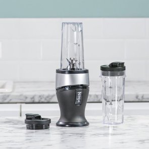 Блендер Ninja Personal Slim Blender Smoothie Maker QB3001EUS