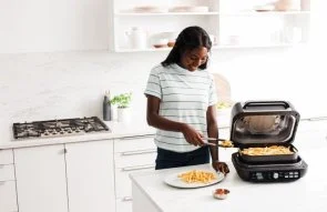 Фото: Гриль Ninja Foodi MAX Health MultiGrill and Air Fryer with Cooking probe (AG651EU) № 10 | KTC