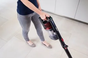Фото: Ручний бездротовий пилосос Shark Anti Hair Wrap Powered Lift-Away (IZ300EUT) № 7 | KTC
