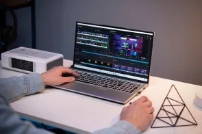 Фото: Ноутбук 2E Complex Pro 15 NS51PU-15UA33 Silver - 15.6" IPS 60 Гц / Intel Core i5 / i5-1240P / DDR4 32 ГБ / PCI-E SSD 1 ТБ / Intel Iris Xe Graphics № 12 | KTC