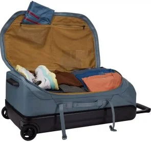 Фото: Дорожня сумка THULE Chasm Rolling Duffel 110L TCWD-232 Pond Gray (3204988) № 4 | KTC