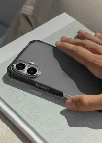 Фото: Чохол iTSkins for iPhone 16 - SPECTRUM R CLEAR Smoke (AP6N-SPECM-SMOK) № 9 | KTC
