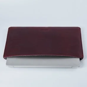 Фото: Чохол INCARNE Gamma Plus a15 - MacBook Air15 2023-2024 Burgundy № 4 | KTC