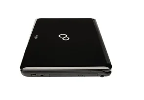 Фото: Ноутбук Fujitsu Lifebook AH532 (VFY:AH532MPZC2RU) чорний № 4 | KTC