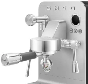 Фото: Ріжкова кавоварка Smeg Espresso coffee machine Black (EMC02BLMEU) № 13 | KTC