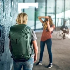 Фото: Туристичний рюкзак THULE Landmark Travel Pack 40L TLPM-240 Hazy Green (3205311) № 6 | KTC