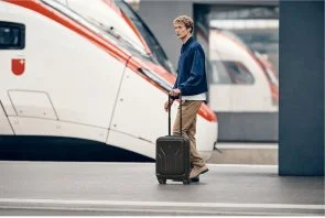 Фото: Валіза Wenger Amplix Hardside Carry-On Black (653323) № 16 | KTC