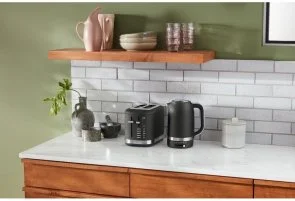Фото: Електрочайник KitchenAid Variable Temperature Kettle 1.7L 5KEK1701 Matte Black (5KEK1701EBK) № 8 | KTC