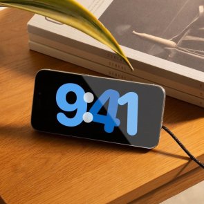 Бездротовий зарядний пристрій Native Union SnapStand Qi2 Black (SNST-QI2-BLK)