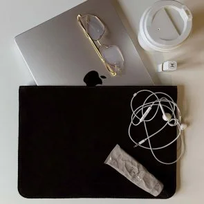 Фото: Чохол INCARNE Cline 13 Velour - MacBook Air13 2018-2026 Brown № 5 | KTC