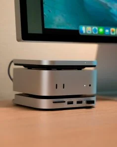 Фото: Кишеня зовнішня Satechi USB4 Slim NVMe Silver (ST-EU4SNSS) № 6 | KTC