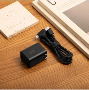 Фото: Зарядний пристрій Native Union Fast GaN Charger PD 45W Black (FAST-PD45-BLK-EU) № 6 | KTC