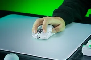 Фото: Миша Razer Viper V4 Pro Wireless White (RZ01-05630200-R3G1) № 10 | KTC