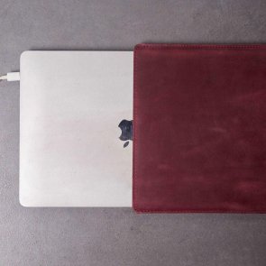 Чохол INCARNE Free Port Plus - MacBook Neo 13 2026 Burgundy